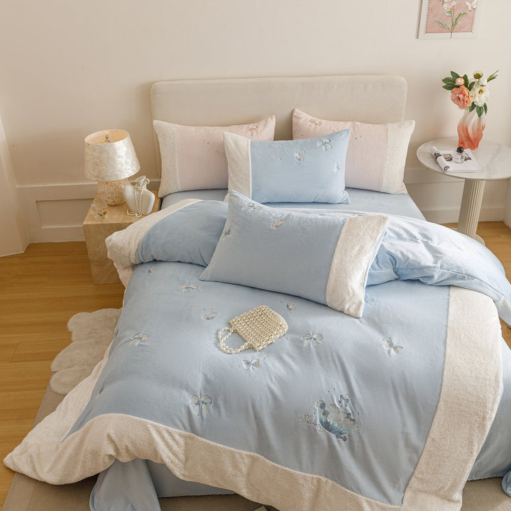 Bestickter Schmetterling Plüsch Sherpa-Trim Baumwollsatin Bettbezug Set