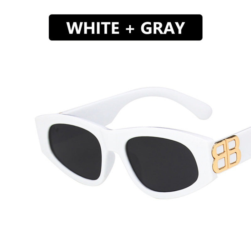 Damen modische Cat-Eye Sonnenbrille mit luxuriösen Akzenten Karnz