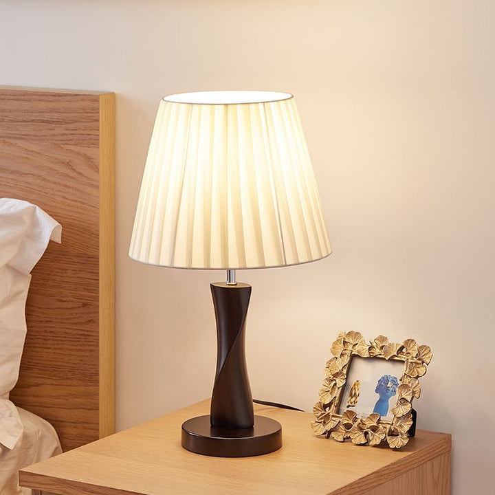 Moderne Gedrehte Design Tischlampe