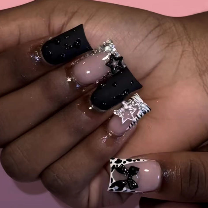 Stylische Nagelverlängerungen Karnz
