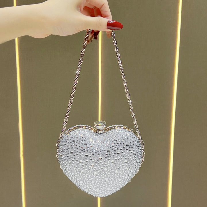Herzförmige Strass-Abendtasche