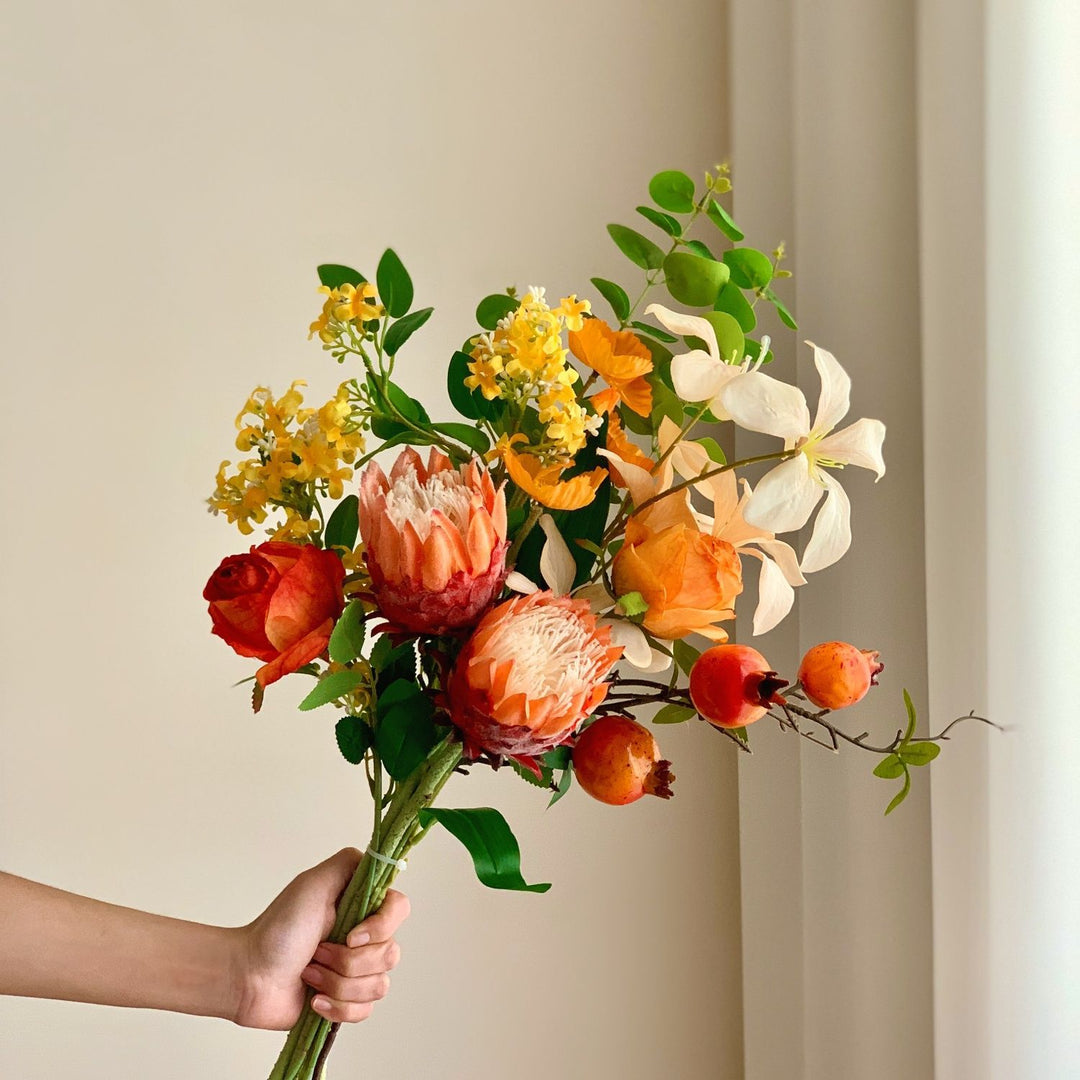 Lebensechte Blumenarrangement für moderne Wohnkultur