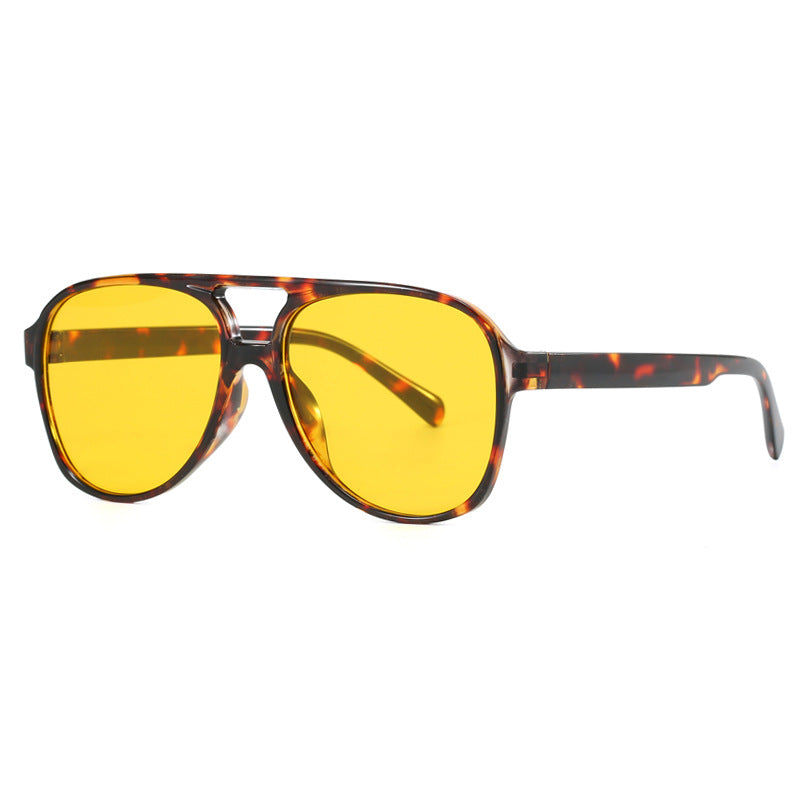 Damen oversized Sonnenbrille im sportlich-eleganten Design Karnz