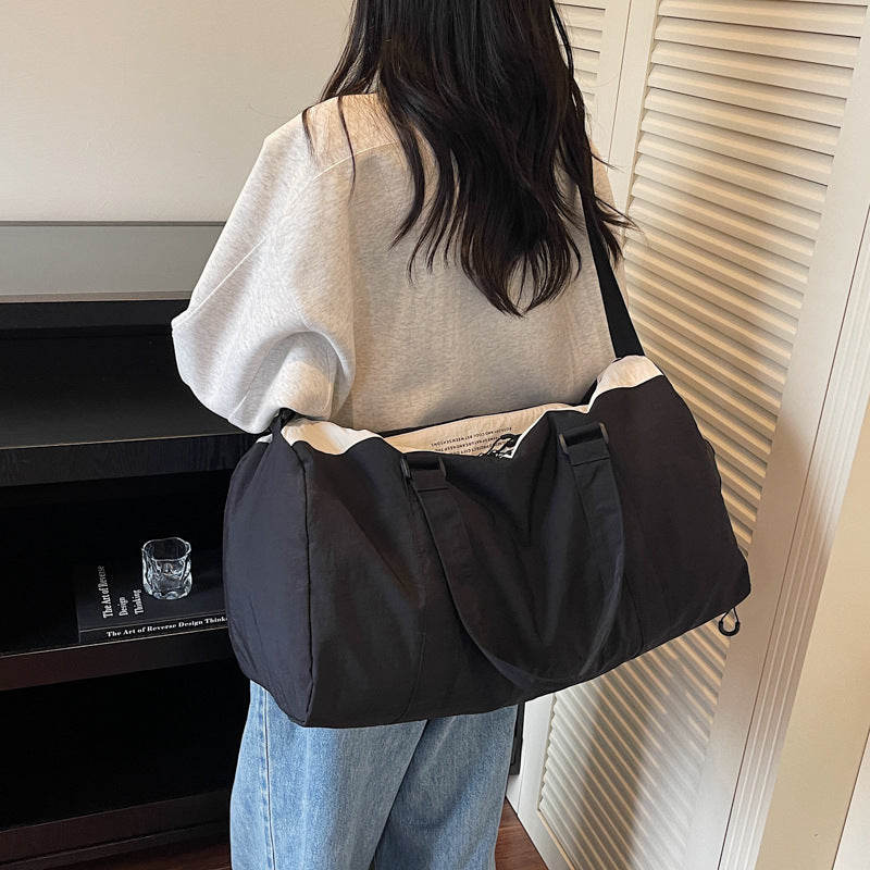 Geräumige Sport-Reise-Duffle-Tasche Karnz
