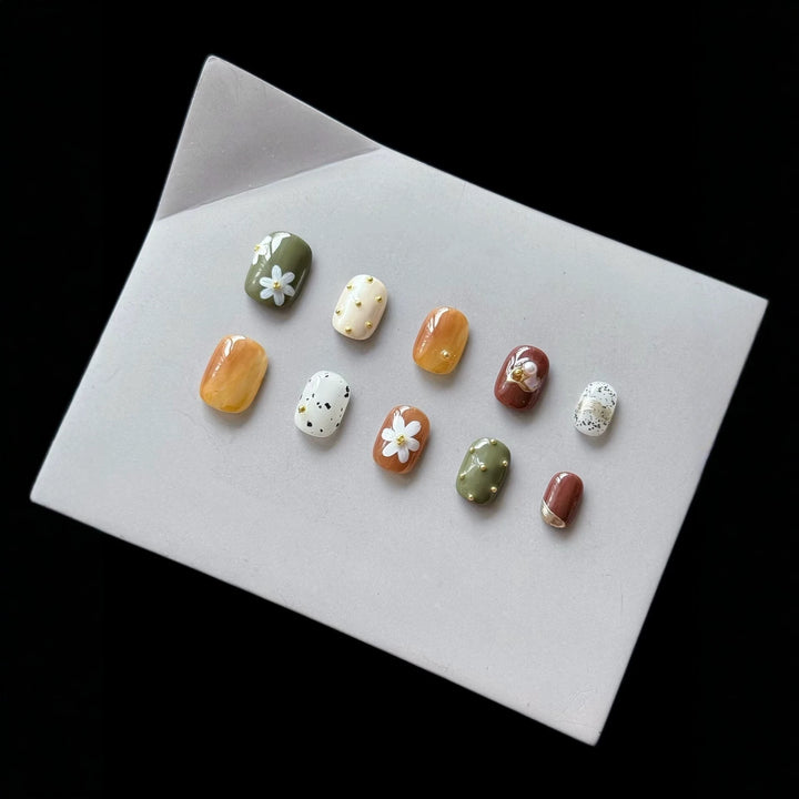 Künstlerisches Press-On Nageldesign Set  1791773005