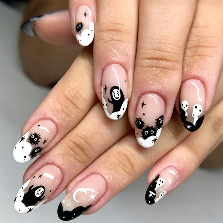 Kreatives Kunstnagelset mit Halloween-Motiven Karnz