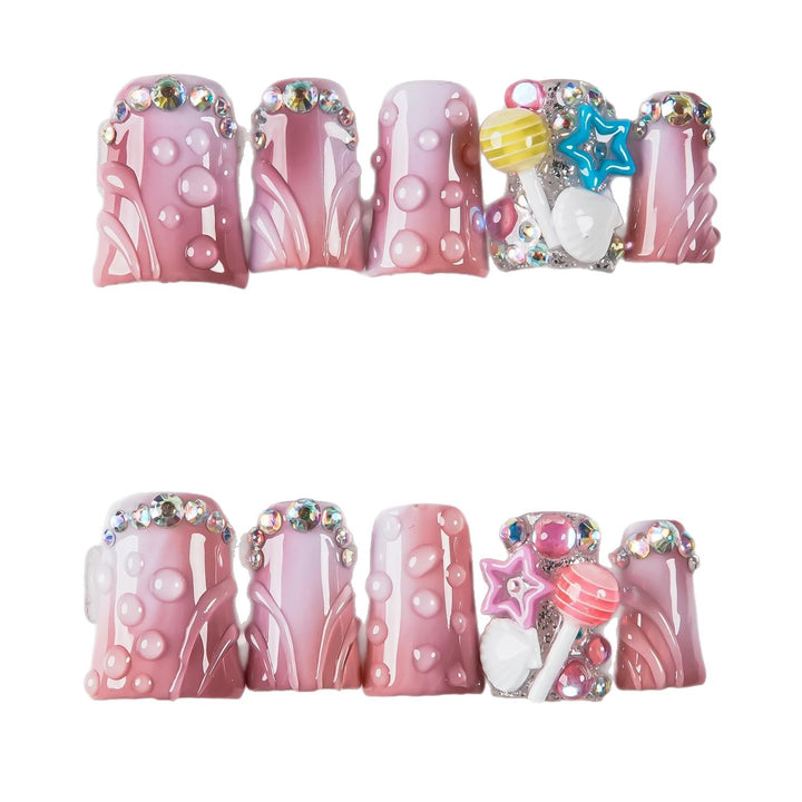 Dekoratives Fantasy-Themen Press-On Nagelset