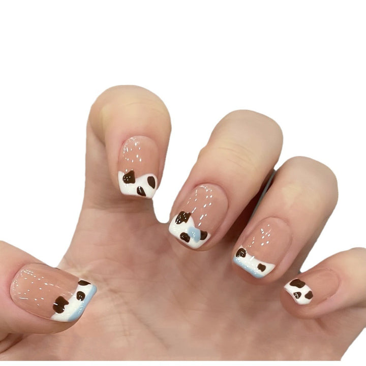 Kunstnägel mit Tierischem Design Karnz