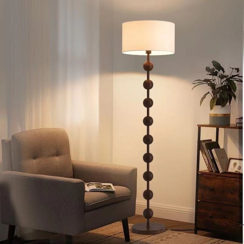 Künstlerische Stehlampe