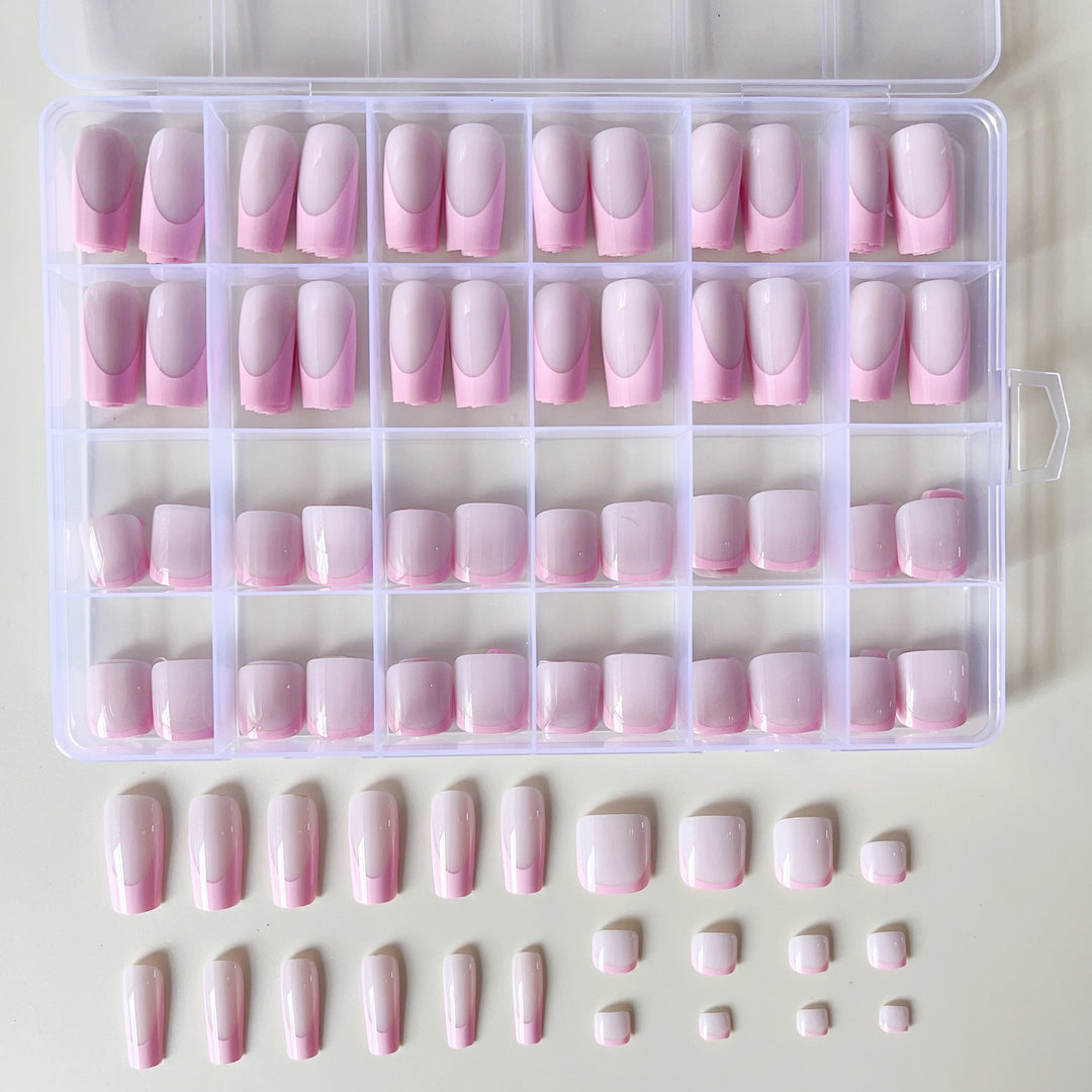 Kunstnagelset mit eleganten Farbverlauf und hochglänzender Oberfläche Karnz