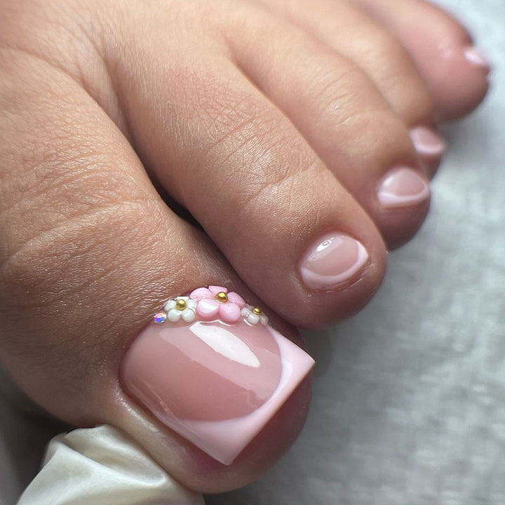 Elegante Fußnagelkunst Karnz