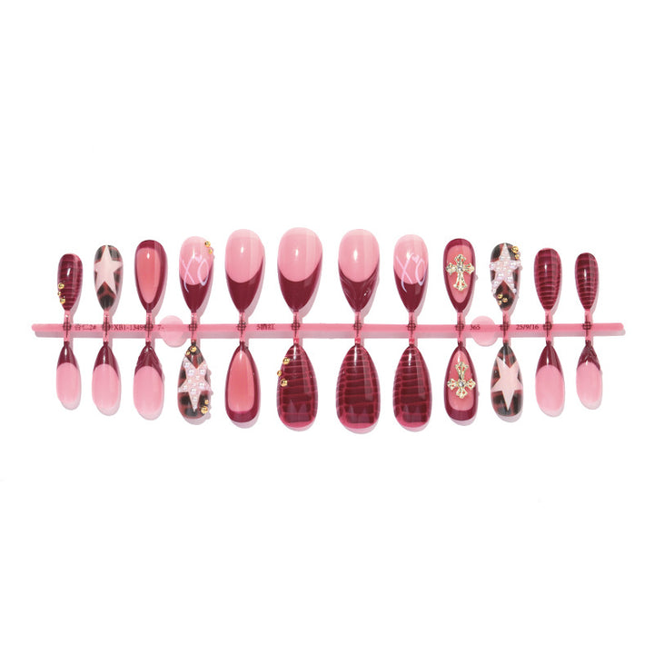 Premium Dekorative Press-On Nagelset mit Glamourösen Akzenten Karnz