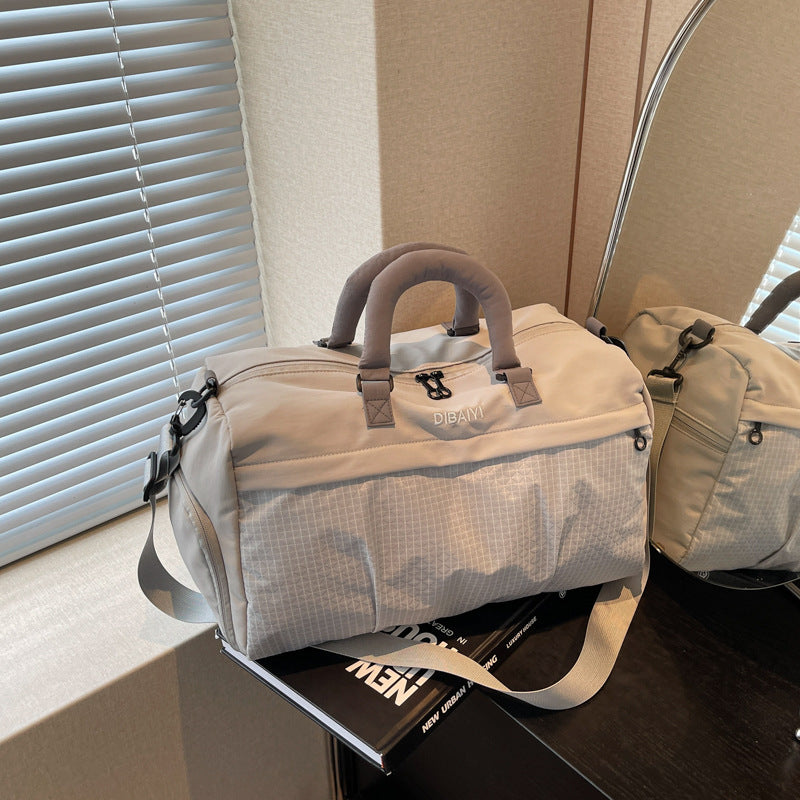 Vielseitige Gym- und Reise-Tasche Karnz