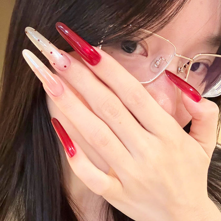 Künstlerische Lange Stiletto-Nagelverzierungen Karnz