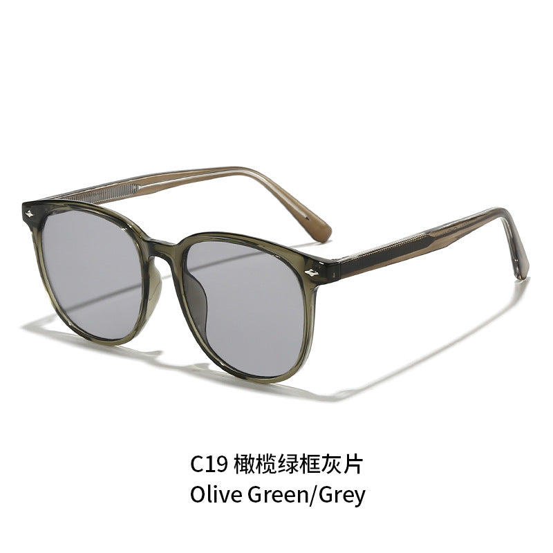 Damen modische Sonnenbrille im eleganten Formdesign Karnz