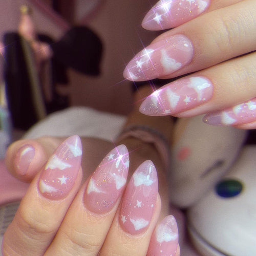 Künstliche Fingernägel mit Wolken- und Sternedesign Karnz