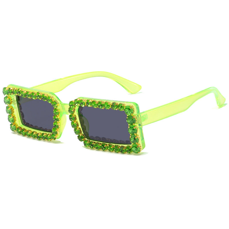 Damen modische Sonnenbrille mit glitzernder Rahmenverzierung Karnz