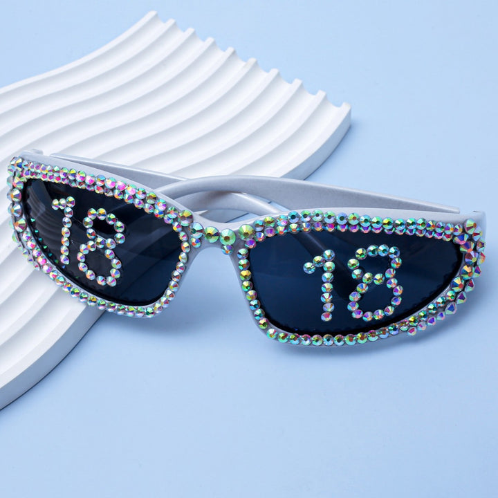 Damen Glamouröse Strass-Sonnenbrille mit individuell gestalteter Aufschrift Karnz