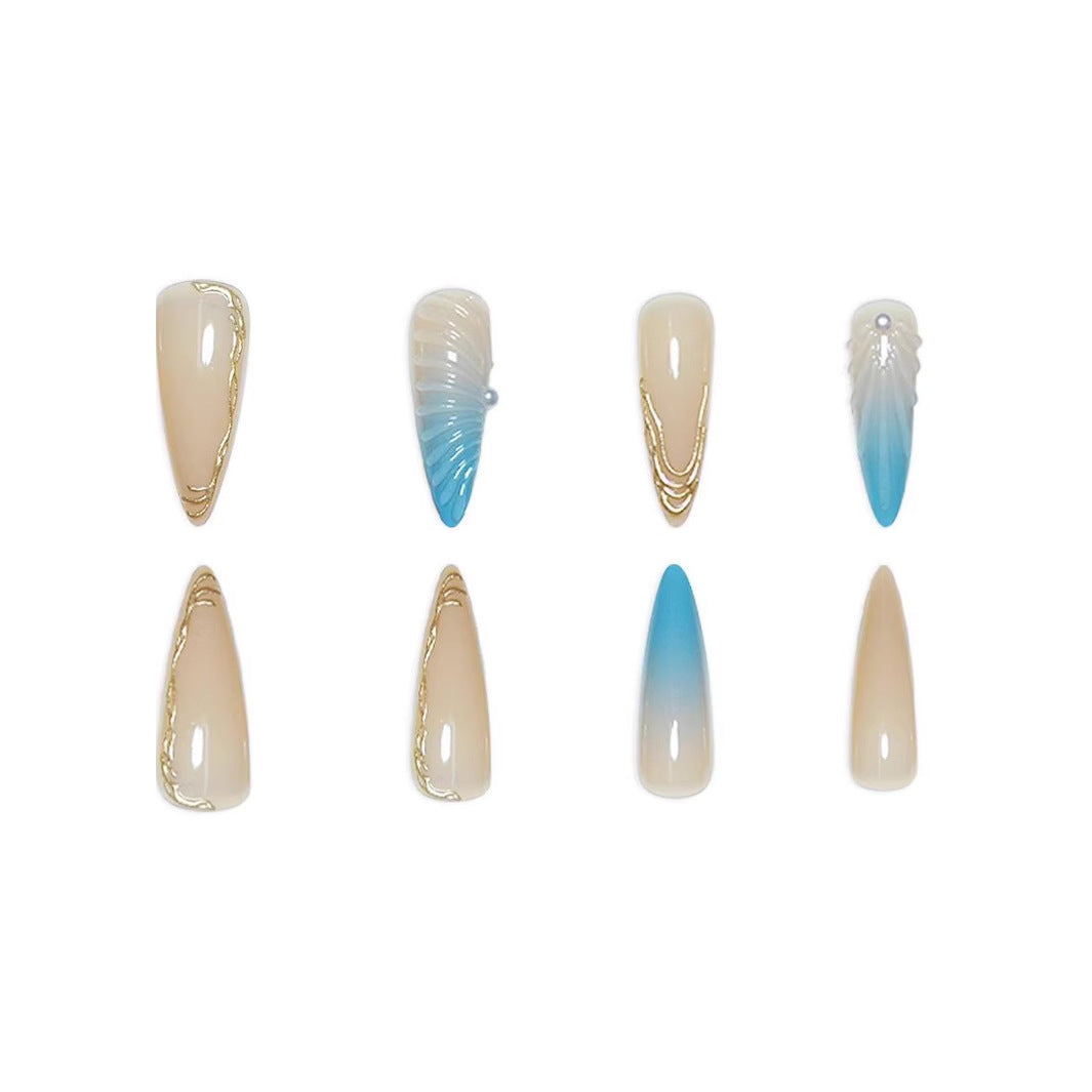 Künstlerisches Shell-Design Nagelverlängerungen Karnz