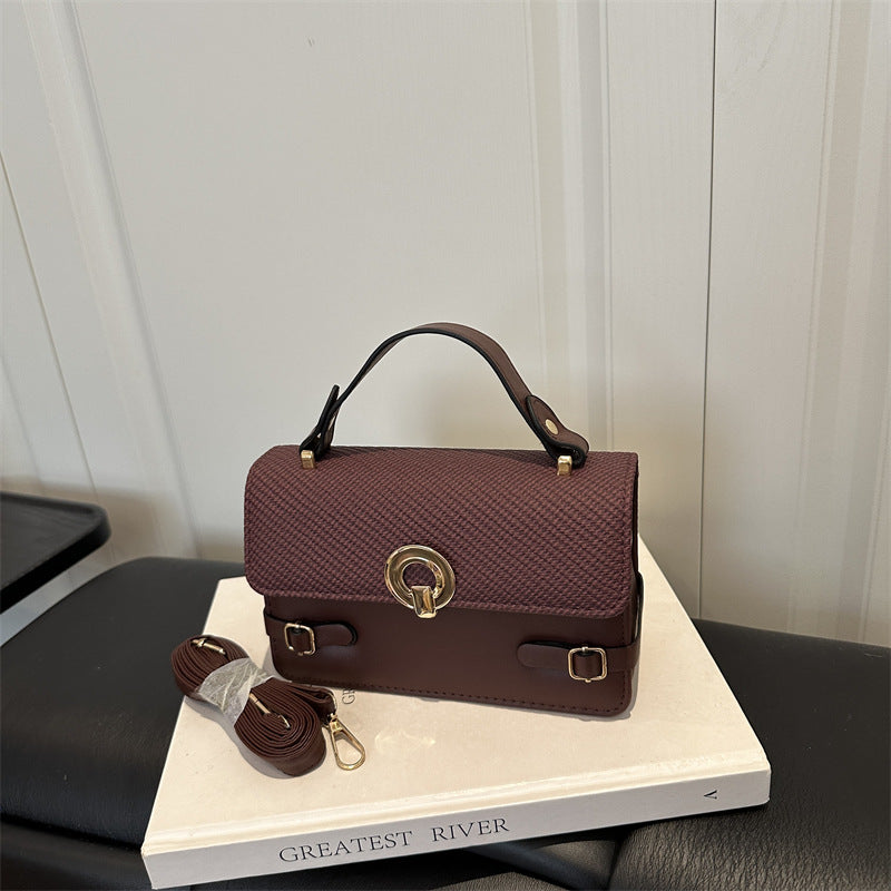 Strukturierte Handtasche