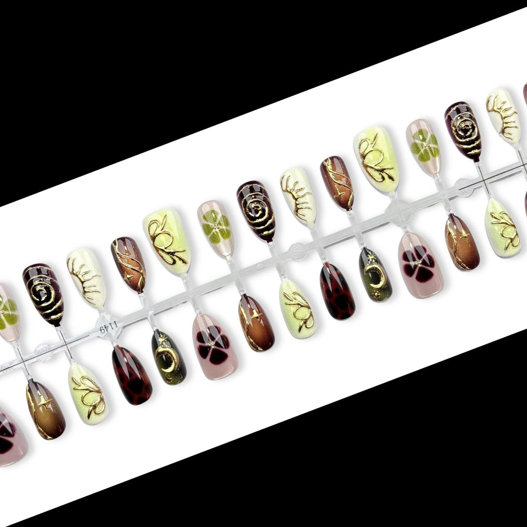 Premium Künstlerische Press-On Nagelkollektion