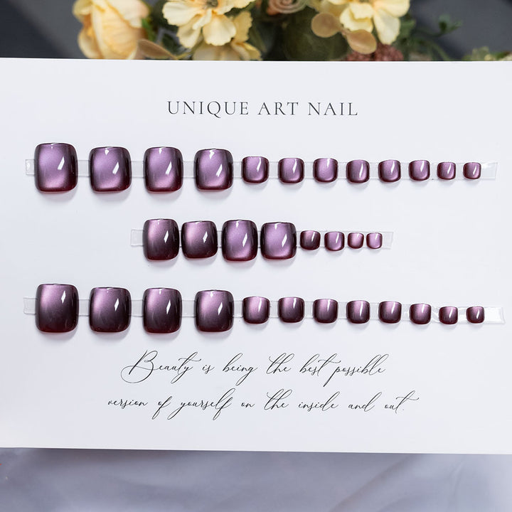 Elegante Metallische Nagelkunst