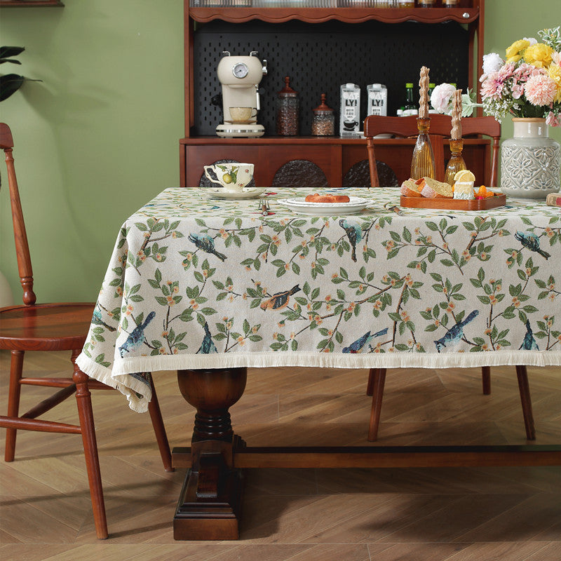 Elegante gemusterte Tischdecke