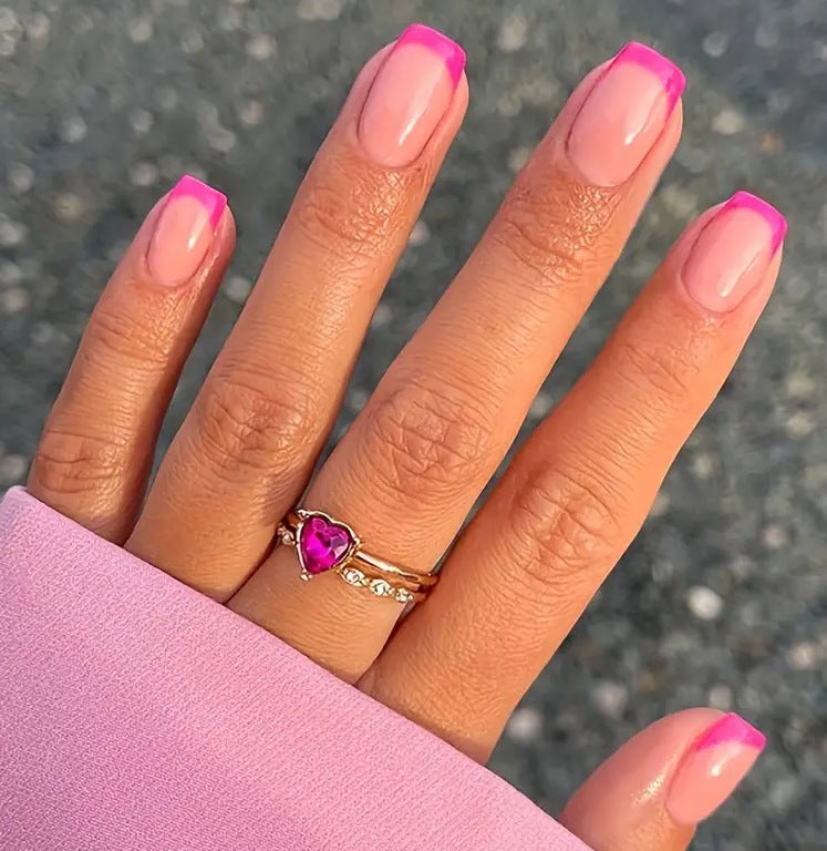 Elegante französische Spitze Nagelkunst Karnz
