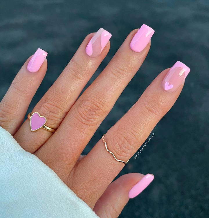 Elegante französische Tipp Acryl Nagelkunst Karnz