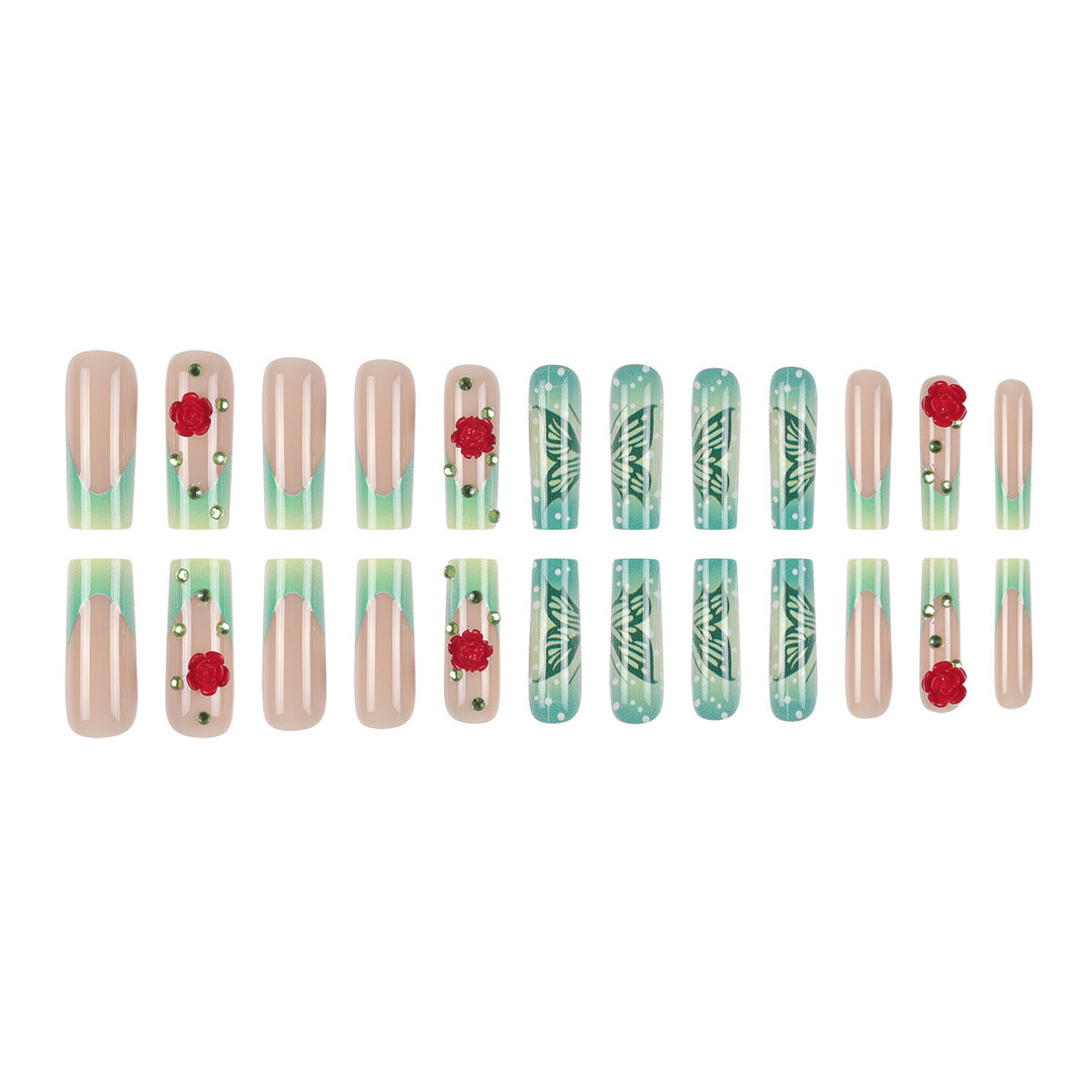 Dekorativer floraler Schmetterling Press-On Nagelset Karnz