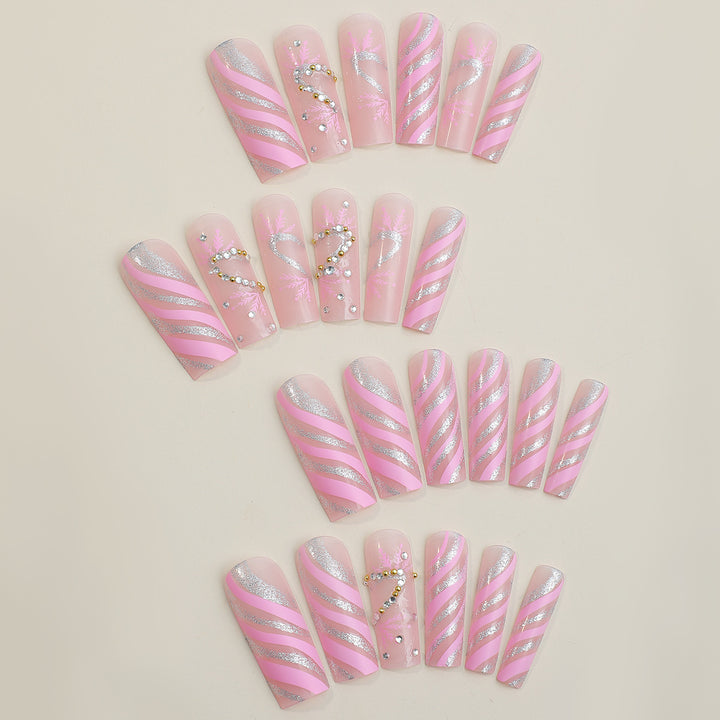 Dekorativer Press-On-Nagelsatz mit exquisite Glitterband-Design Karnz