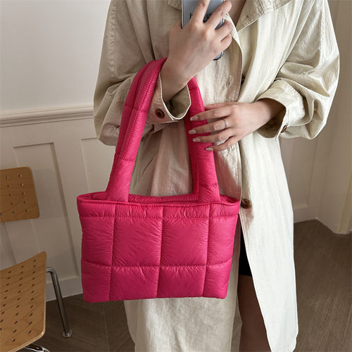 Stylische gepolsterte Handtasche