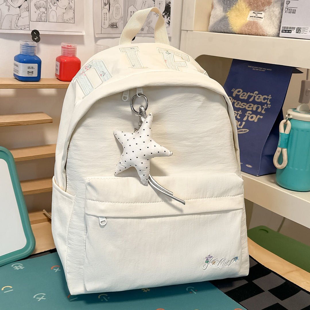 Stylische Freizeit-Rucksack mit Sternanhänger Karnz