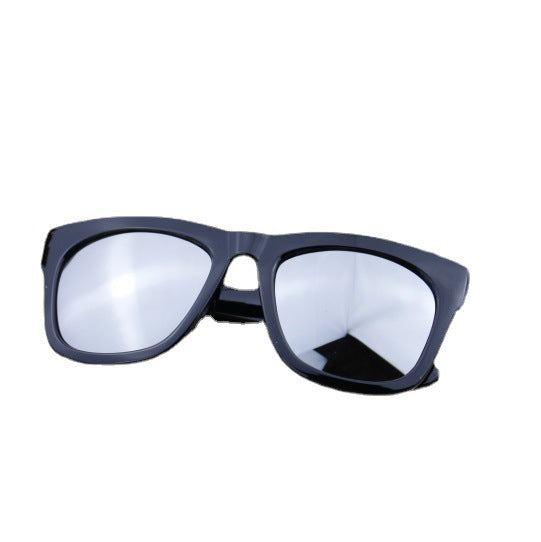 Damen Sportliche Sonnenbrille mit polarisierenden Gläsern Karnz
