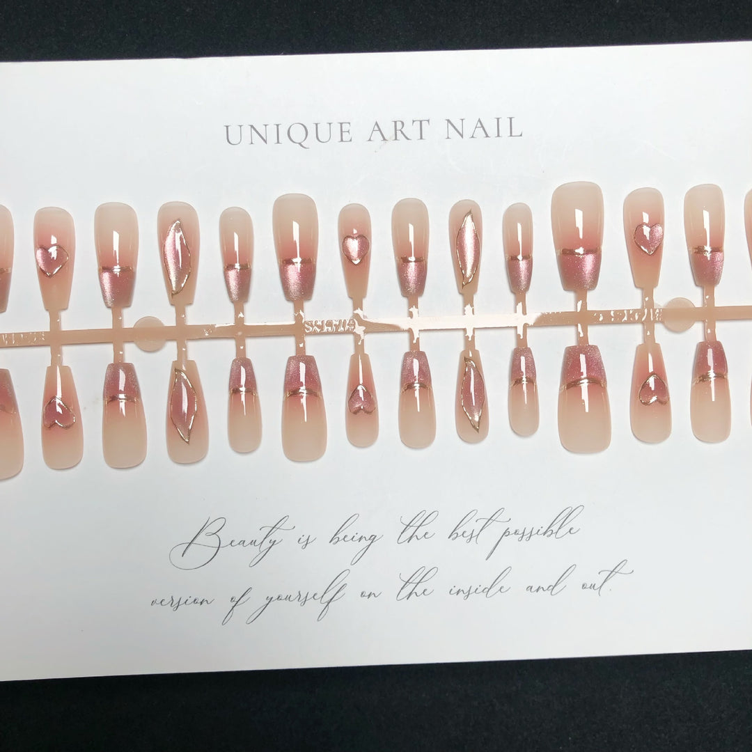 Glamorous Press-On Nail Set 1790745449