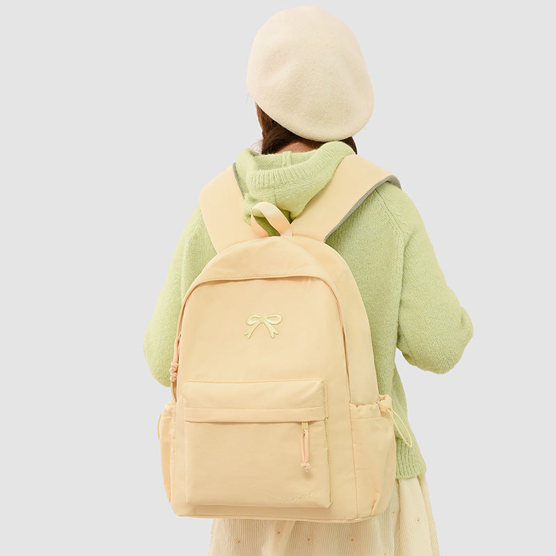 Modischer Rucksack mit Praktischen Außentaschen Karnz