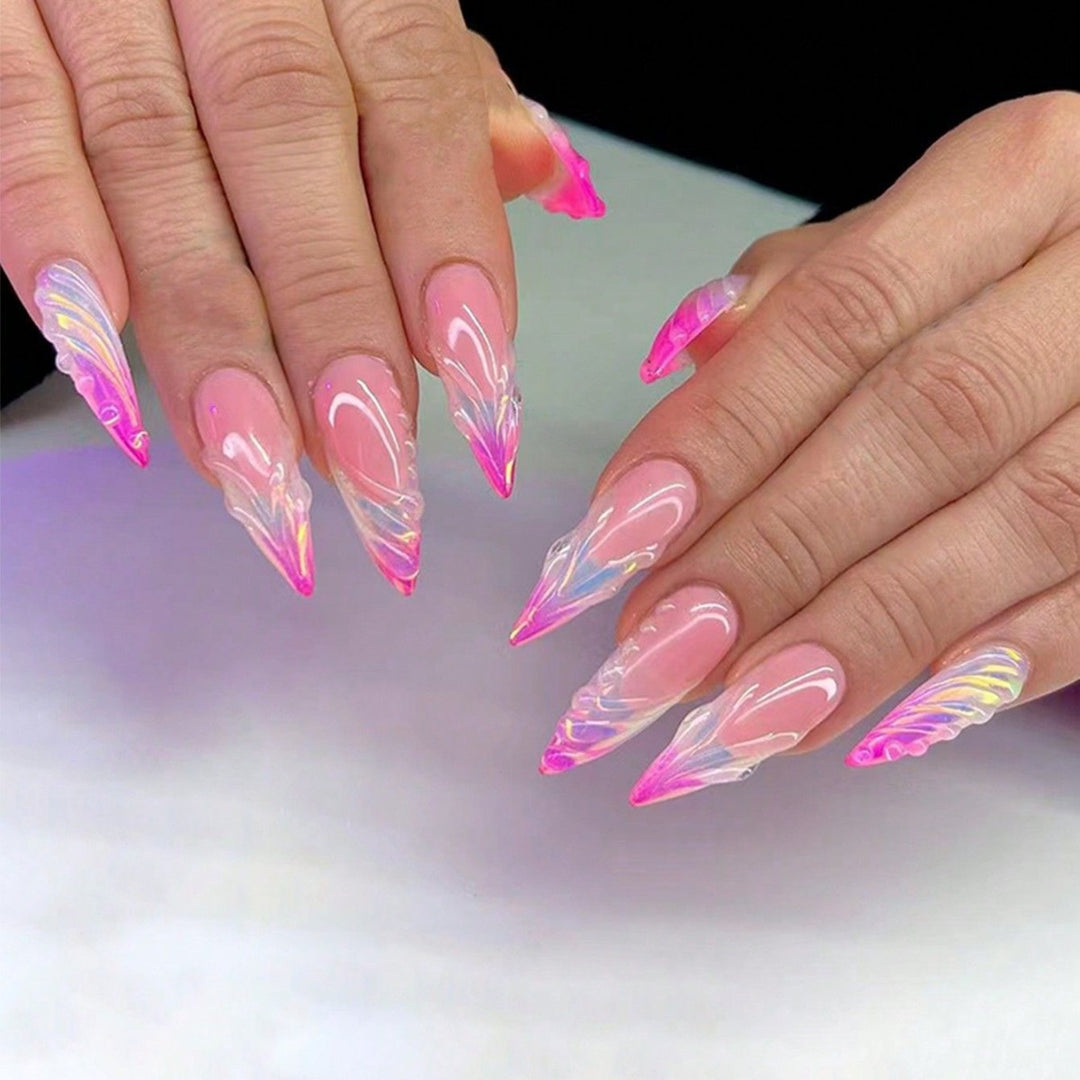 Künstlerische Stiletto-Nagelverlängerungen Karnz