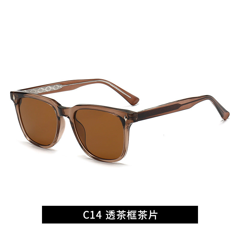 Damen modische Sonnenbrille mit stilvollem und robustem Rahmen Karnz