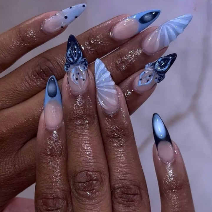 DIY Künstlerischer Press-On Nail Set Karnz