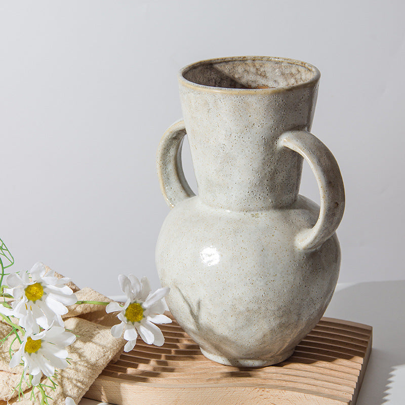Handgefertigte dekorative Keramikvase
