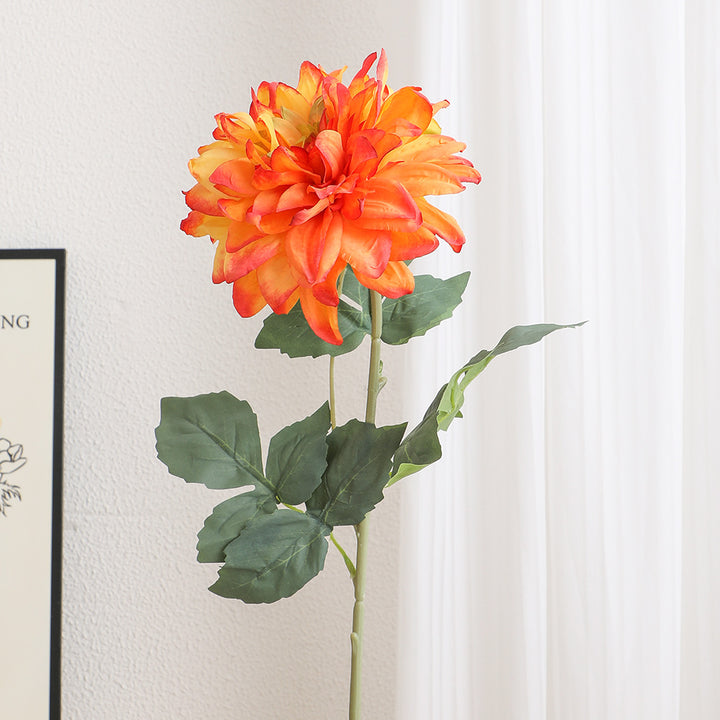 Kunstblumenstrauß mit lebensechten Details Karnz
