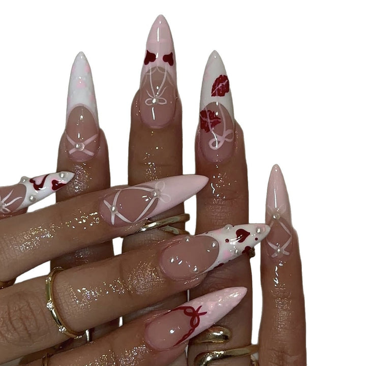 Stilvolle Nagelkunst Karnz