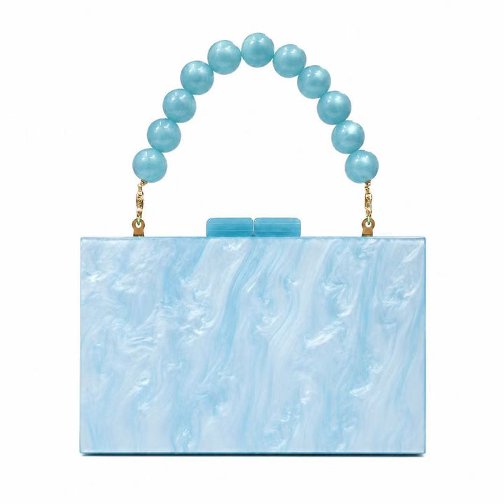 Elegante akribisch strukturierte Handtasche