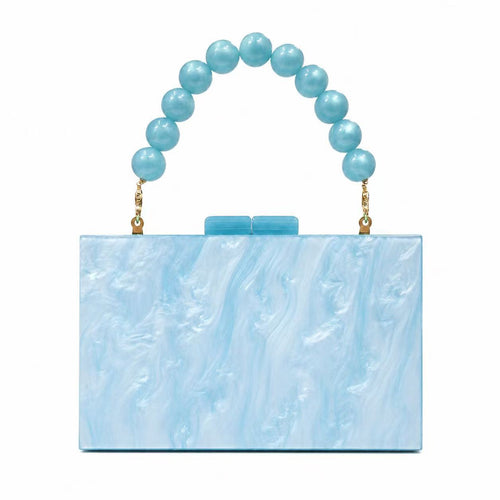 Elegante akribisch strukturierte Handtasche