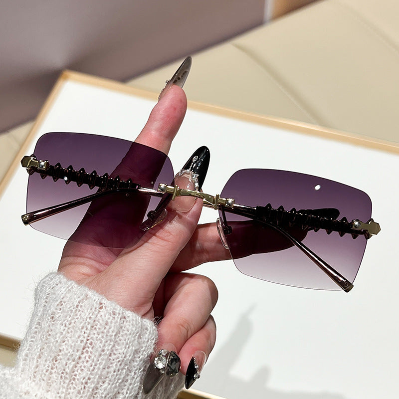 Damen modische Brille Karnz