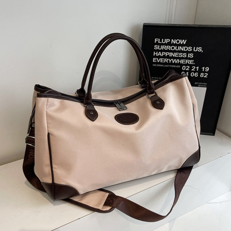 Stilvolle Wochenendausflug Duffel Tasche Karnz
