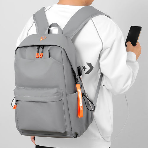 Geräumiger Multi-Taschen-Reise-Rucksack Karnz