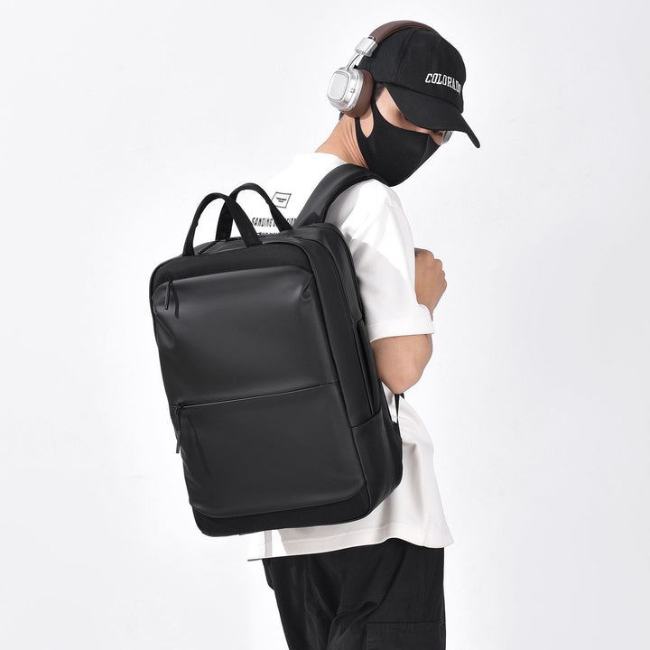 Stylischer Laptop-Rucksack mit Mehreren Fächern Karnz