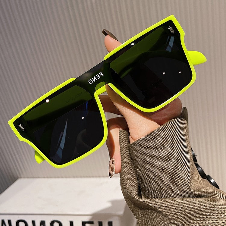 Damen modische quadratische Sonnenbrille mit robustem Rahmen und hohem Tragekomfort Karnz