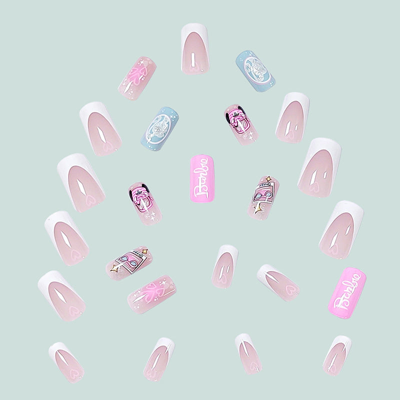 Kreatives Nageldesign Karnz